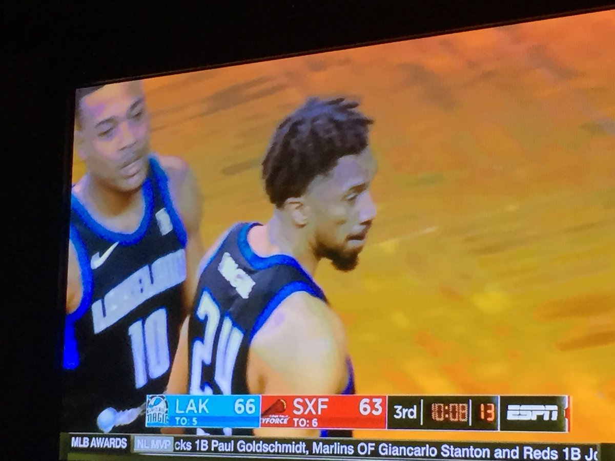 lightninglegion's tweet photo. SO COOL! Cosby Alum & @lightninglegion officer @caupain10 ballin’ 4 @LakelandMagic on ESPN! Proud of you Troy! #WeAreCosby #TitansinthePros https://t.co/dLtq2OOcsY