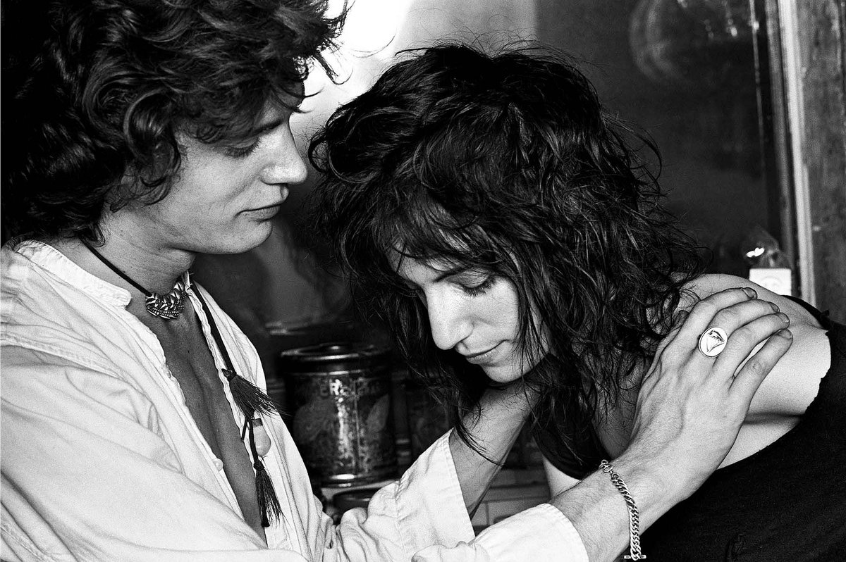 Ark4Good's tweet photo. Robert Mapplethorpe &amp; Patti Smith by Norman Seeff, 1969
#ark #photography #music #people #pattismith #robertmapplethorpe https://t.co/HlpMZQPRbO