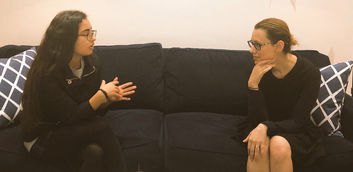tara_kinsey's tweet photo. Joy to watch this senior ask questions about the life journey of @hewittschool alumna &amp; entrepreneur Jennie Ripps @BrewLabTea https://t.co/0i6YaMcCt1