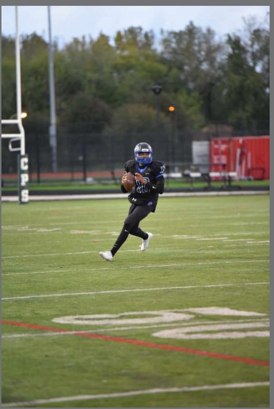 derryjakwon123's tweet photo. Senior year highlights‼️✅⬇️ watch them👀
https://t.co/V4LmPkHzew https://t.co/GDNsKj63Hg