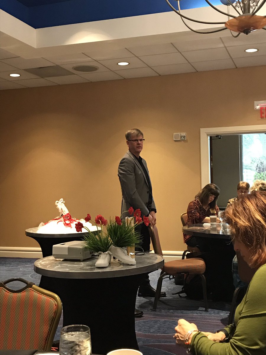 Literacy Leaders tweet media