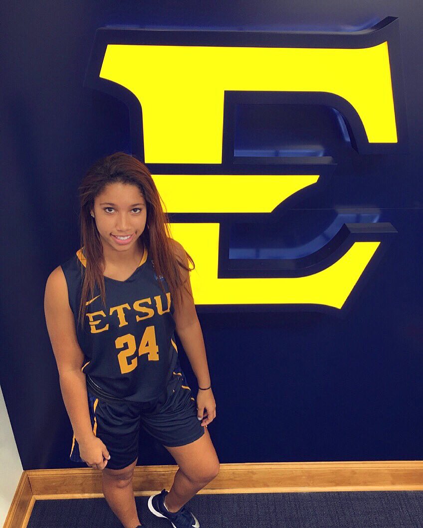 missmymy24's tweet photo. Blessed to say that I have decided to continue my academic and basketball career at East Tennessee State University! #GOBUCS💛💙🏀 https://t.co/FQX58BJYep