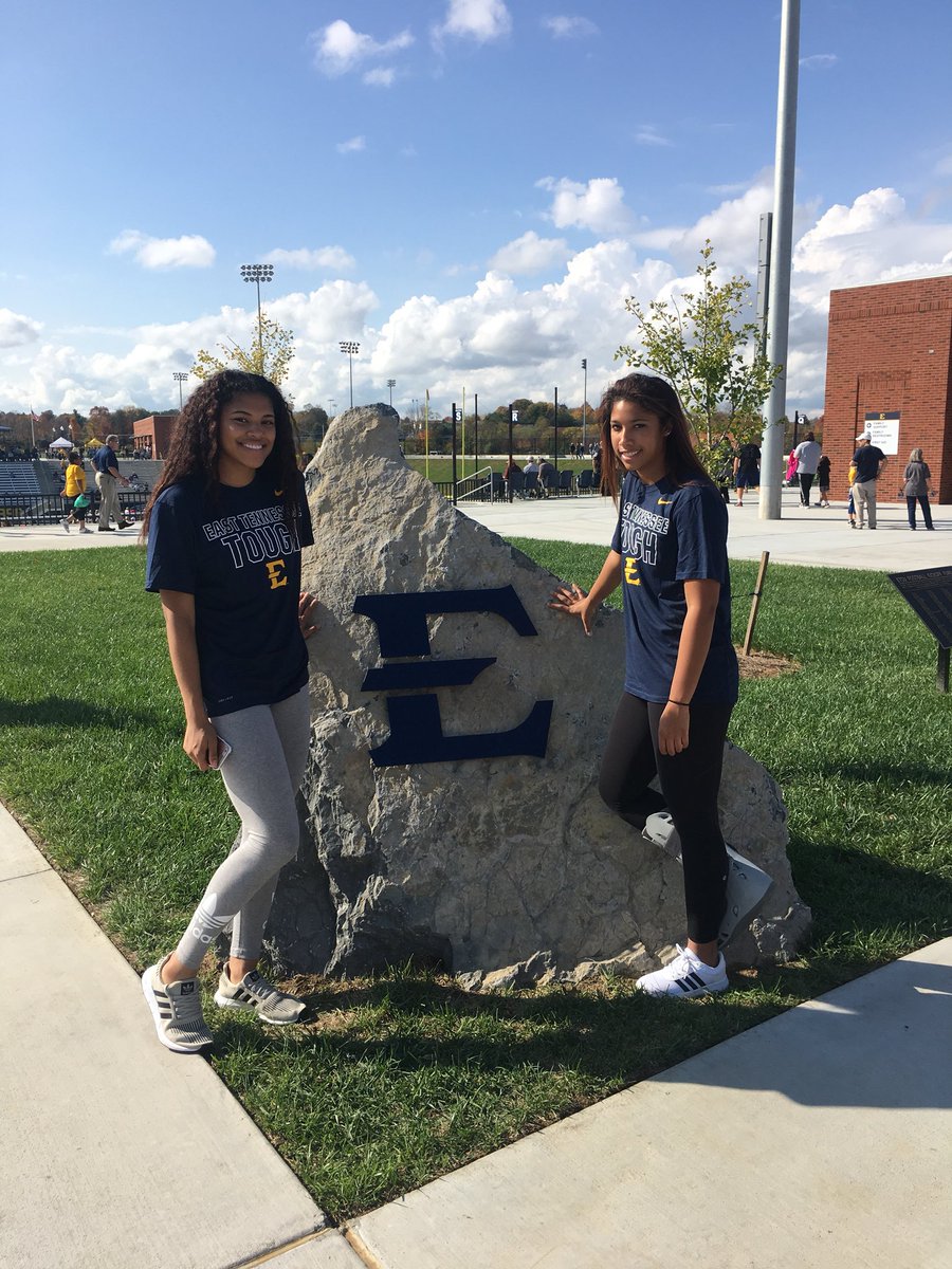 missmymy24's tweet photo. Blessed to say that I have decided to continue my academic and basketball career at East Tennessee State University! #GOBUCS💛💙🏀 https://t.co/FQX58BJYep