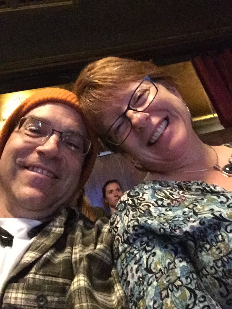 callmeadriver's tweet photo. #AltonBrownLive Craft beer has taken off since you've been in VT. What's you're take on craft beer? What's your fav? https://t.co/uc2CP9gazu