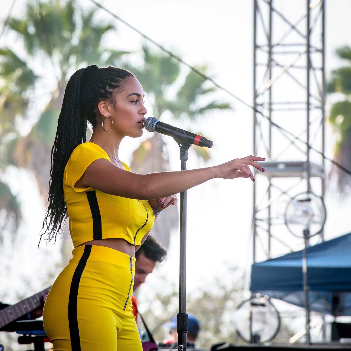 Rate This Girl: Day 233 - Jorja Smith | Sports, Hip Hop & Piff - The Coli