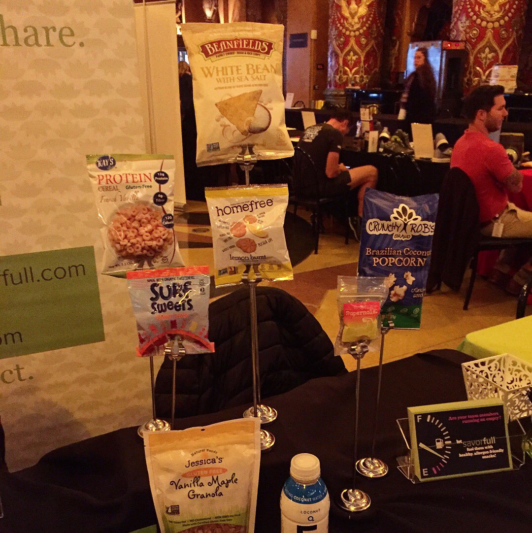 savorfull's tweet photo. Savorfull LOVED rockinโ at @FoxTheatreDet today at the Ilitch Holdings Wellness Fair! We love talking to team members about #wellness! https://t.co/QKCpL4WtVT