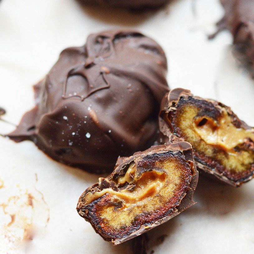 cowcrumbs's tweet photo. A halloween treat that won't give you diabetes. HIP HIP HOORAY https://t.co/JWbXn4vZX0 https://t.co/5NRQTEX2NY