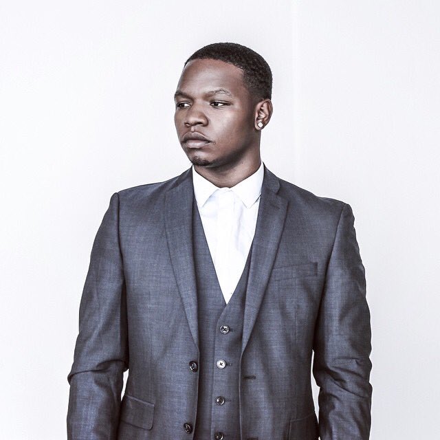 itsBrileeezy's tweet photo. Q&A with @LowkeyLotice coming up, stay tuned to https://t.co/lbvVPByq5q this evening ๐
#InterviewsWithBri https://t.co/6Fi3IysepD