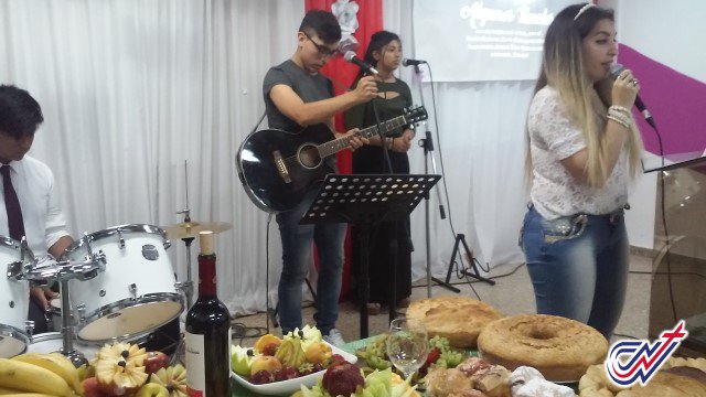 ccnjoselsuarez's tweet photo. El día de ayer Domingo 29-10 realizamos el servicio de Santa Cena en el cual se impartió "Multiplica Tu Unción"
#CCN
#CCNJLS
#VamosPorMás https://t.co/hoaju18oRr