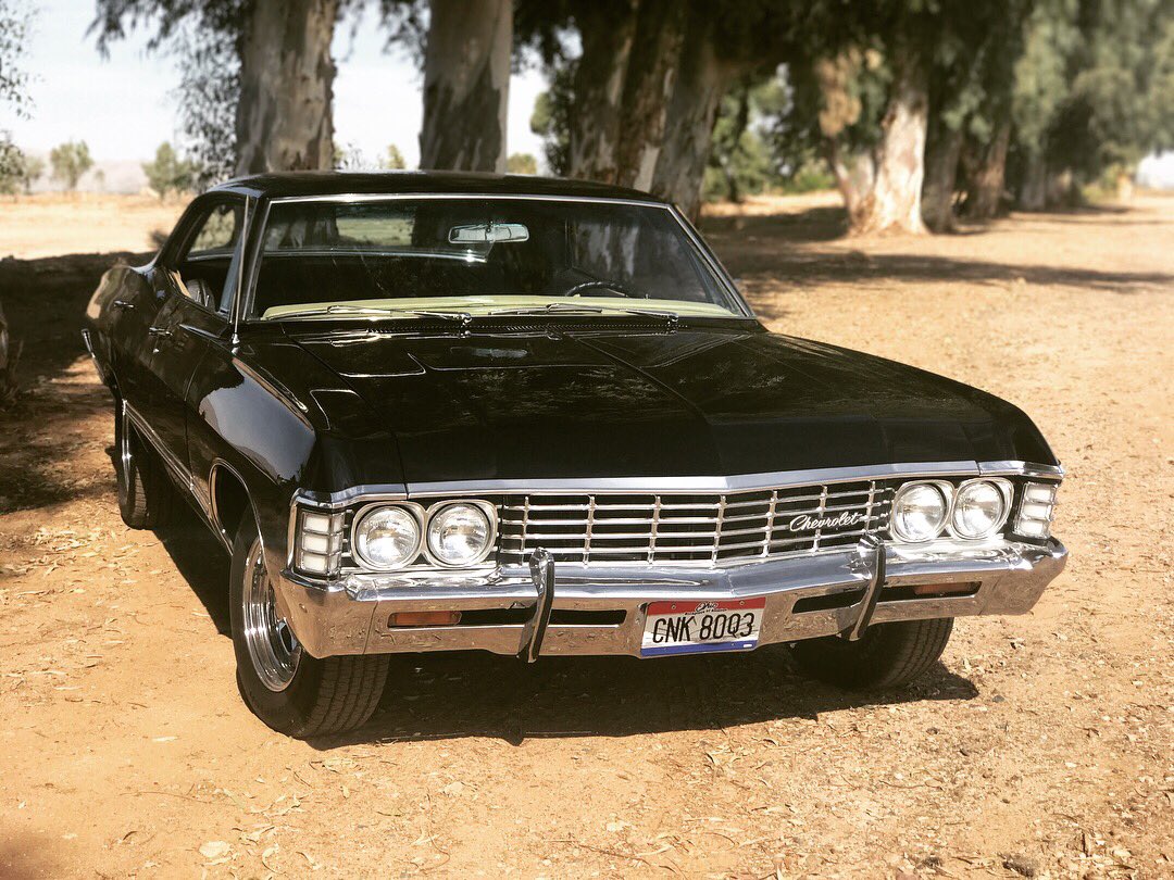 ImpalaCharlie's tweet photo. When your in the middle of a photoshoot and the #AlphaVampire steals the car.... 😂 #RickWorthy #SPN #SPNFamily #CharlieTheImpala https://t.co/zip3Nxp1C0