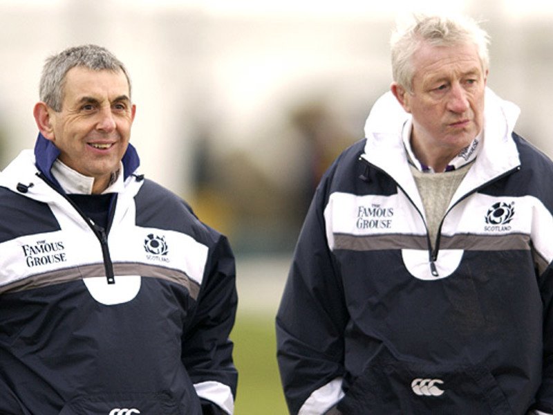 HAPPY BIRTHDAY to Mr Lion, the Master, Geech, Sir!!!

The LEGEND that is Sir Ian McGeechan!

Happiness is Egg Shaped 