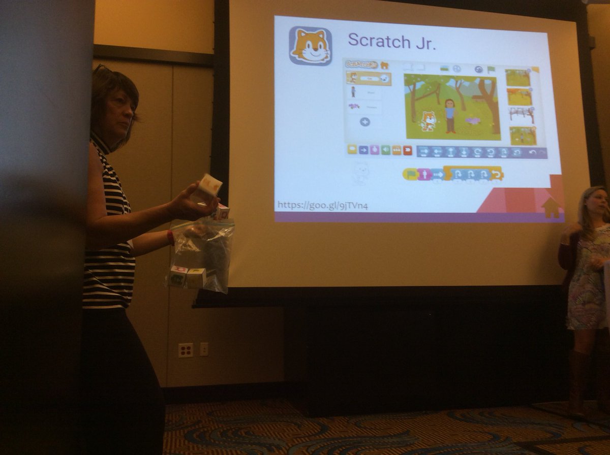 mrsrobinson229's tweet photo. Amazing #caslceca2017 session: Tech Tools to Use Tomorrow. Awesome presenters and information. @rllshine https://t.co/IJztnzgSf8