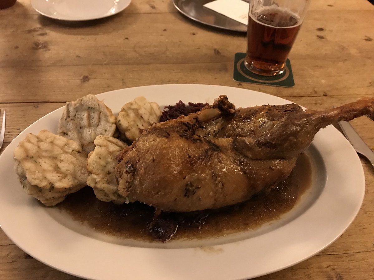 mark_piano's tweet photo. That duck was more the size of a swan should I die tonight! Gorgeous dumplings and red cabbage too...#prague #needawalk https://t.co/Pm0JpKNSM7