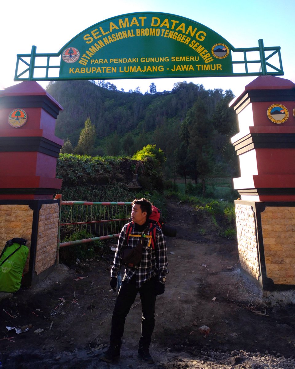 wahab_1922's tweet image. The journey

#mtsemeru #pendakikusam