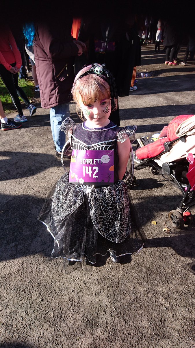 Kategreg_79's tweet photo. @HalloweenFunRun some pics from yesterday https://t.co/kJ1iDBle4V