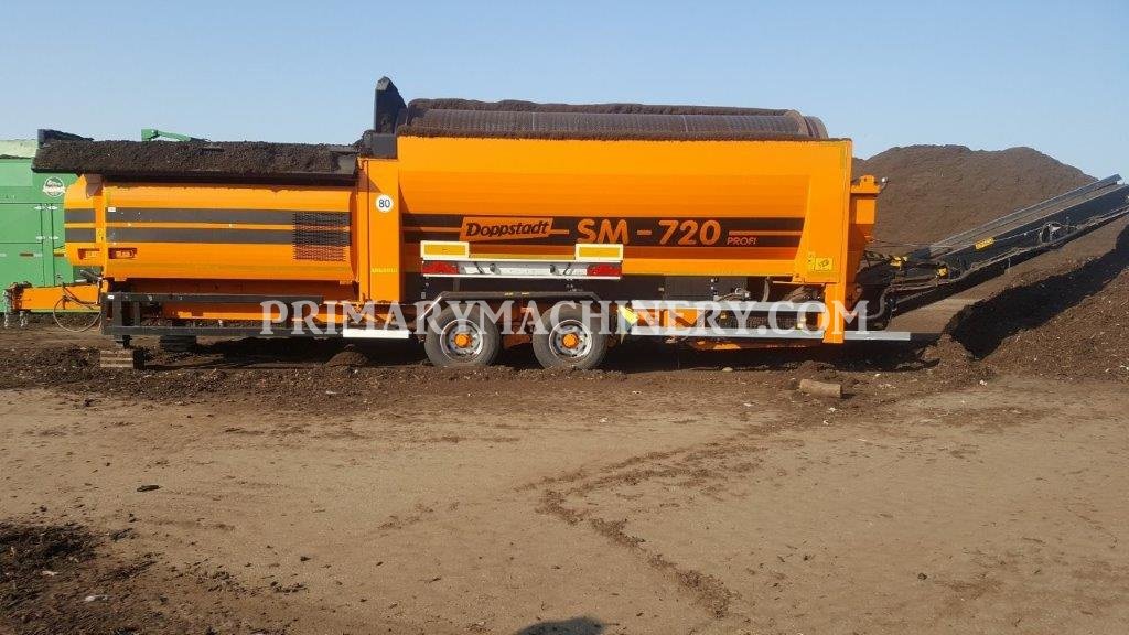 BiomassnMulch's tweet photo. 2015 Doppstadt SM720!! Tier 4 final engine with 122 hp & approx 1400 hours! $270K, CALL 503-588-8312 #Doppstadt #TrommelScreen #ScreenPlant https://t.co/pjwQpqhHc2