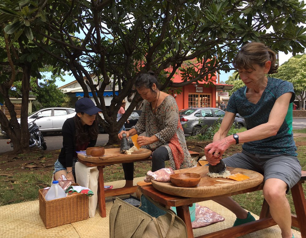 Discover Old #Hawaii in #Lahaina with our cultural arts specialists! Try ‘ohe kapala printmaking, pounding poi pa‘i‘ai &amp; making a nose flute