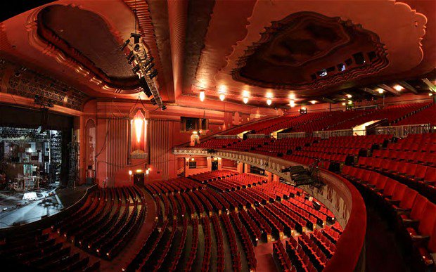 comedyschooluk's tweet photo. Find out more about the funds raised at #ApolloHammersmith go to support, watch this video! https://t.co/mQ4rAkdqvT https://t.co/q0KIc6abeA