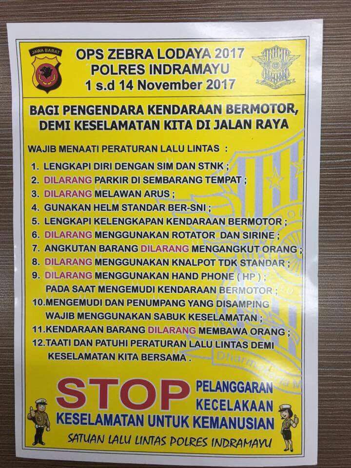 Wajib menaati peraturan lalu lintas