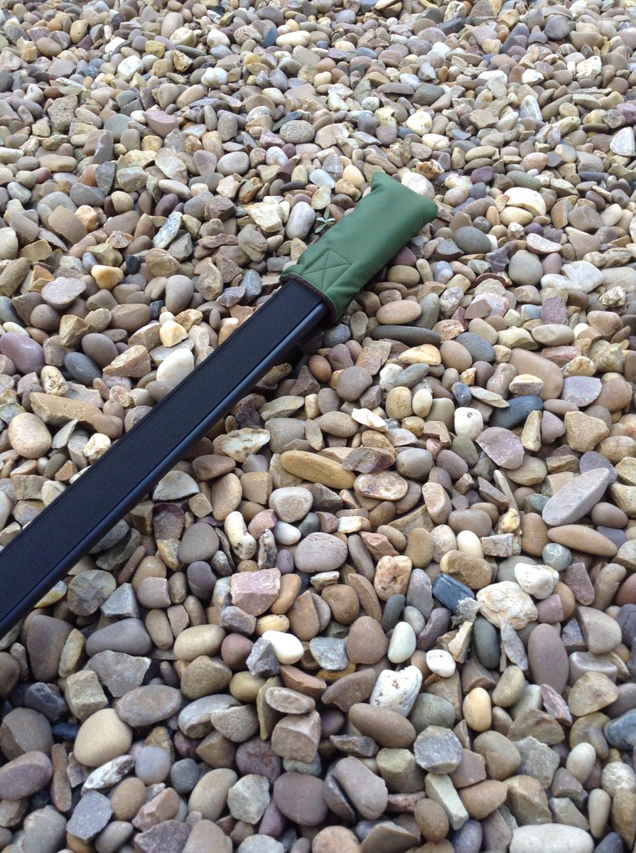 Peakangling's tweet photo. 11-13 foot Camo or green elasticated tip tops, fleece lined £8.99 each including postage. https://t.co/FlEtdOqMQW