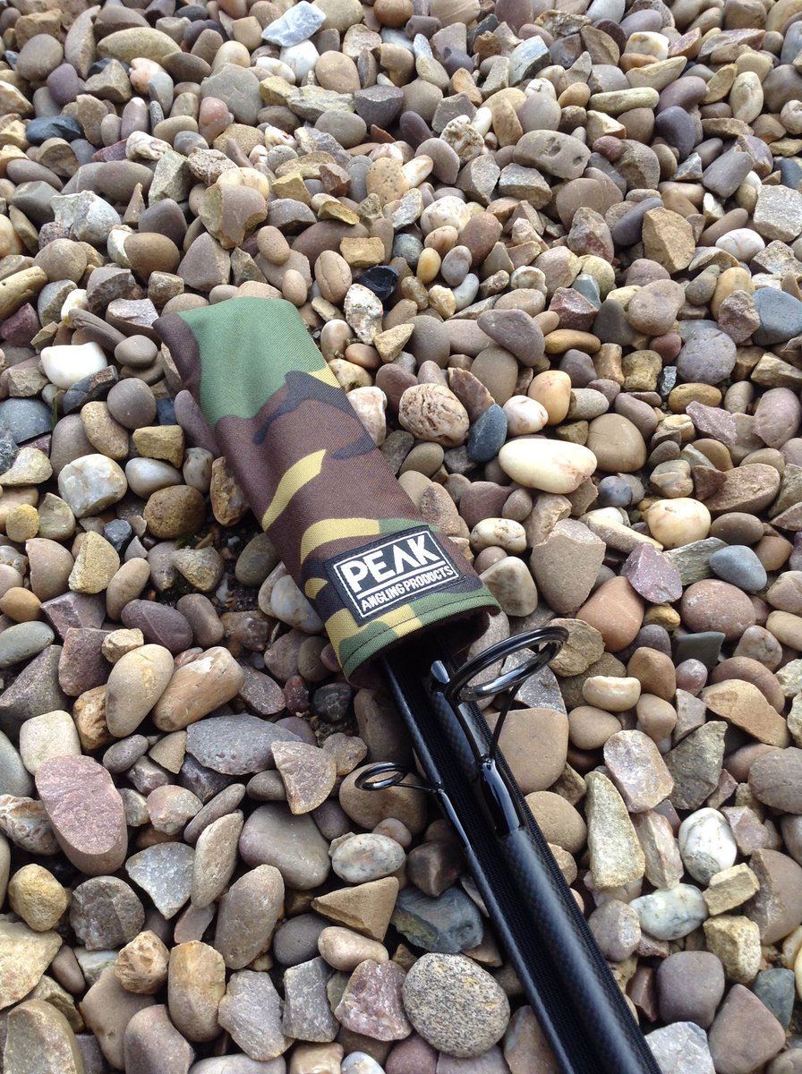 Peakangling's tweet photo. 11-13 foot Camo or green elasticated tip tops, fleece lined £8.99 each including postage. https://t.co/FlEtdOqMQW