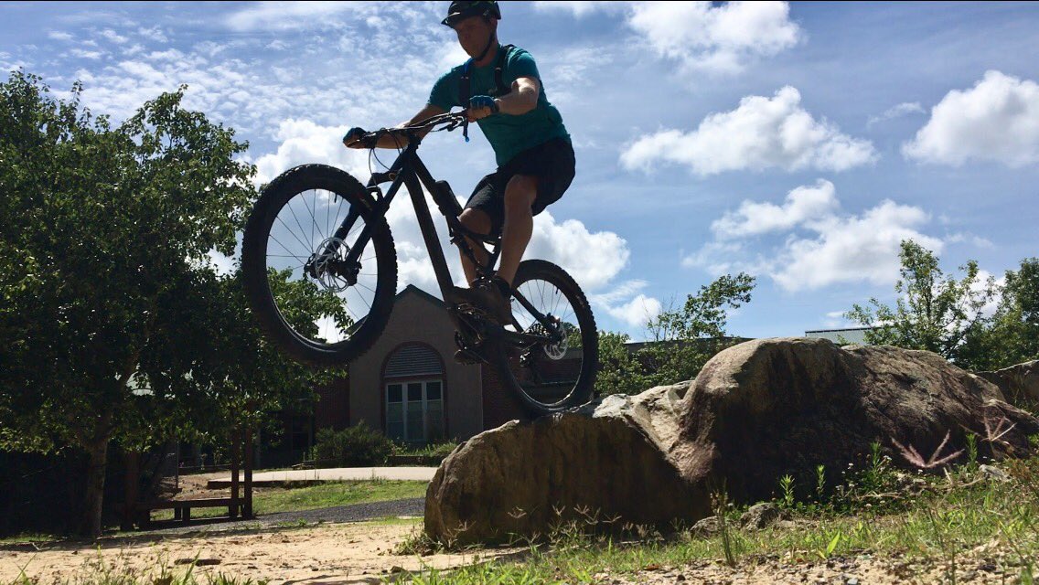 paulclarknc's tweet photo. Lcl gear+lcl bike+lcl trails=lcl fun! Thx @carrborobikes &amp; BackAlleyBikes &amp; @BikeCarrboro Support @localcarrboro &amp; Protect/improve trails https://t.co/Q4HDJihFM3