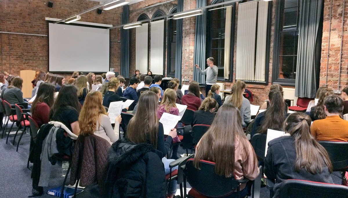 liverpoolphilEd's tweet photo. Fantastic to welcome so many singers to our Youth Choir rehearsal this evening especially Tenors & Basses! #LPYC #ComeAndSing @liverpoolphil https://t.co/SHIsHqF8kk