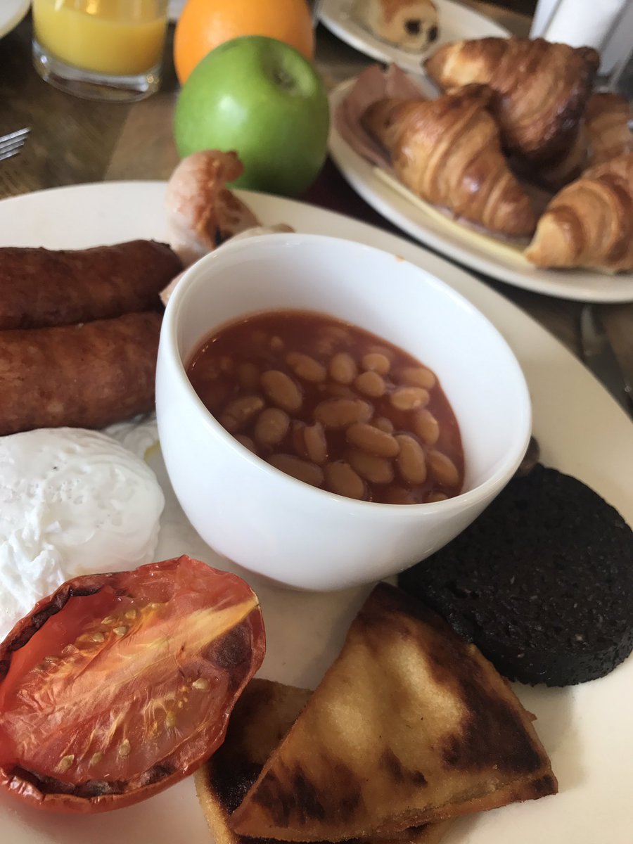 NorthHop's tweet photo. Apres-ski themed festival, accommodation deals, shuttle buses, recovery brunch, snow on Cairngorms... #northhopavi
https://t.co/MApMTjWhtq https://t.co/UhV4jsvqac