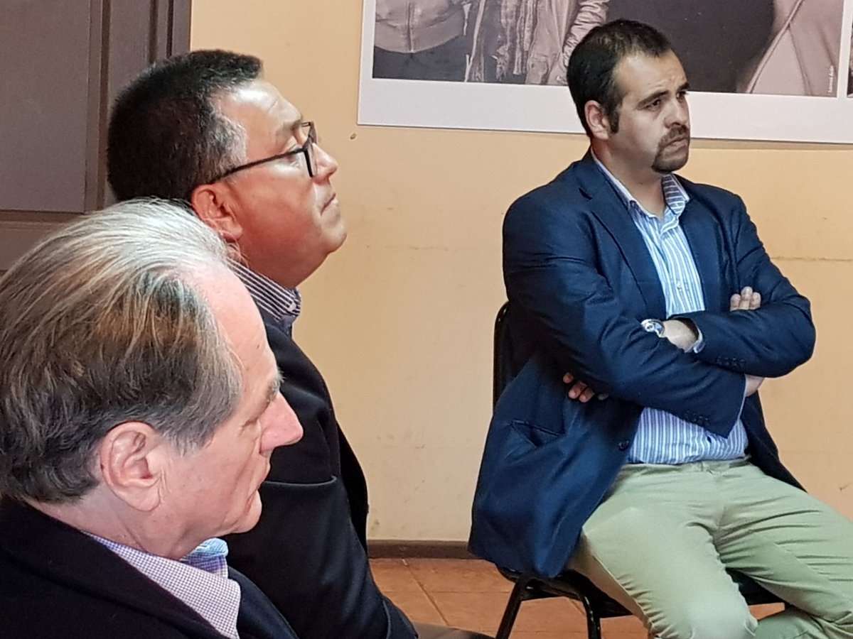 EconomiaMaule's tweet photo. Culmina el programa de apoyo a la reactivación para afectados por #IF en Empedrado. "La asociatividad será importante para el desarrollo" https://t.co/71HZL7OaCt