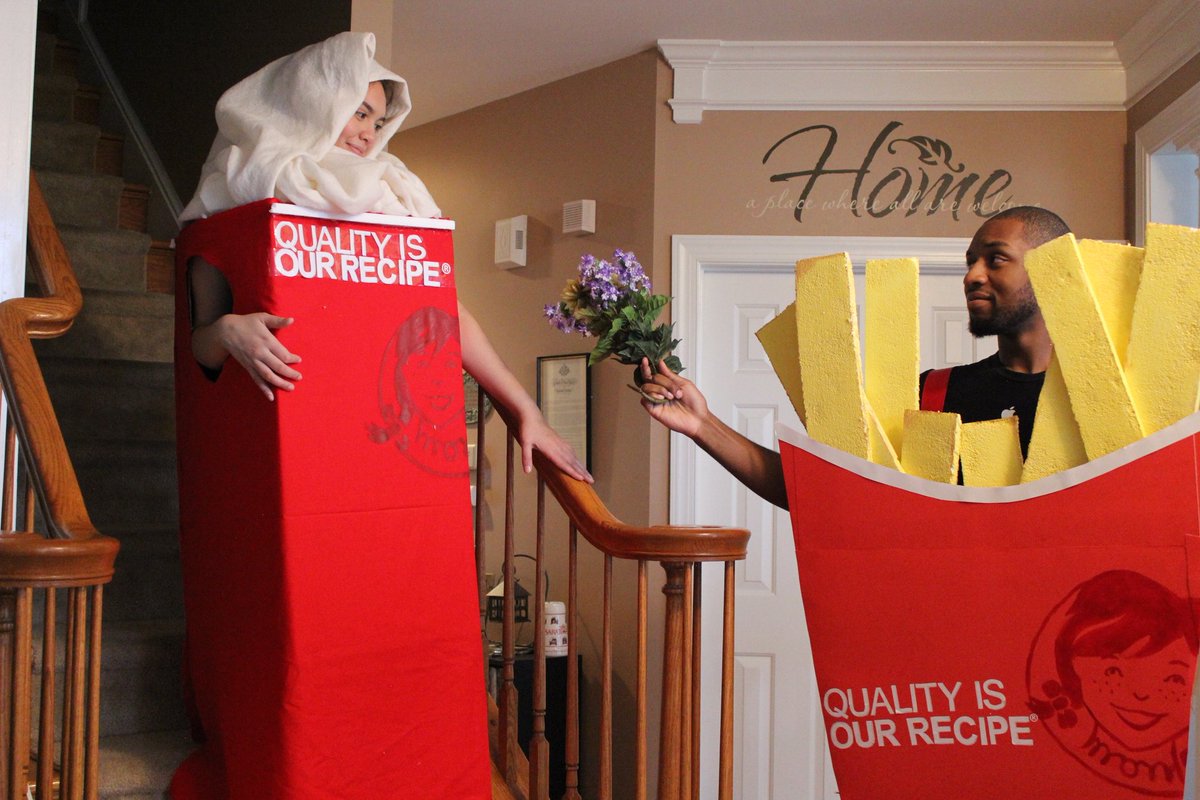 Kennov8's tweet photo. @Wendys My girlfriend and I are normally a great pair. But this Halloween we decided to be a match made in heaven https://t.co/laYJD4XHlb