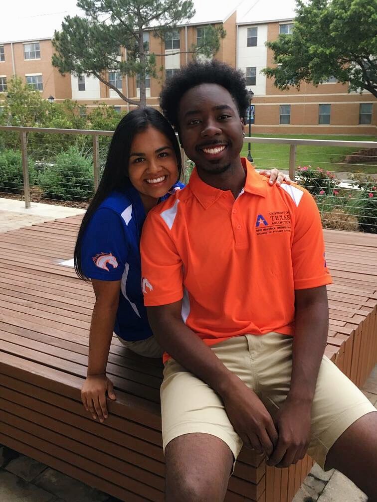WinningJrAggies's tweet photo. PSA: Applications to be a New Maverick Orientation Leader are open until November 3! Apply today! https://t.co/JTPoNyNU9B https://t.co/Vm2FLgKGLV