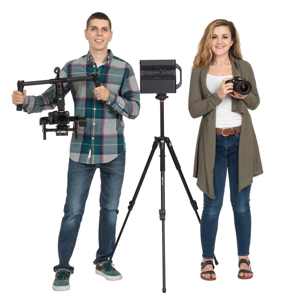 LacyJPhoto19's tweet photo. The “Dream Team Power Couple” #videoproduction #dmvvideo #powercouple #husbandwifeteam #photography https://t.co/1fv6HQen2n