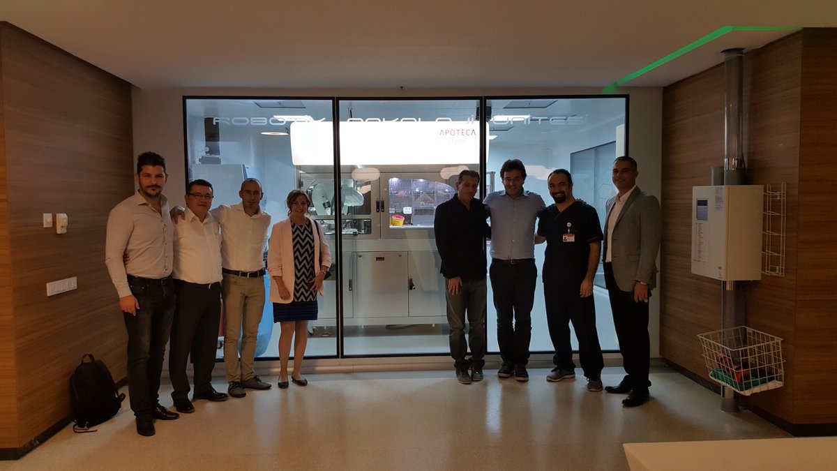alessio_viti's tweet photo. Fantastic #APOTECACommunity in Turkey with @Onkofar ! Medical Park (Istanbul and Izmir) and Ege University Hospital...awesome locations for several APOTECAchemo systems https://t.co/UxpLjmT5JP