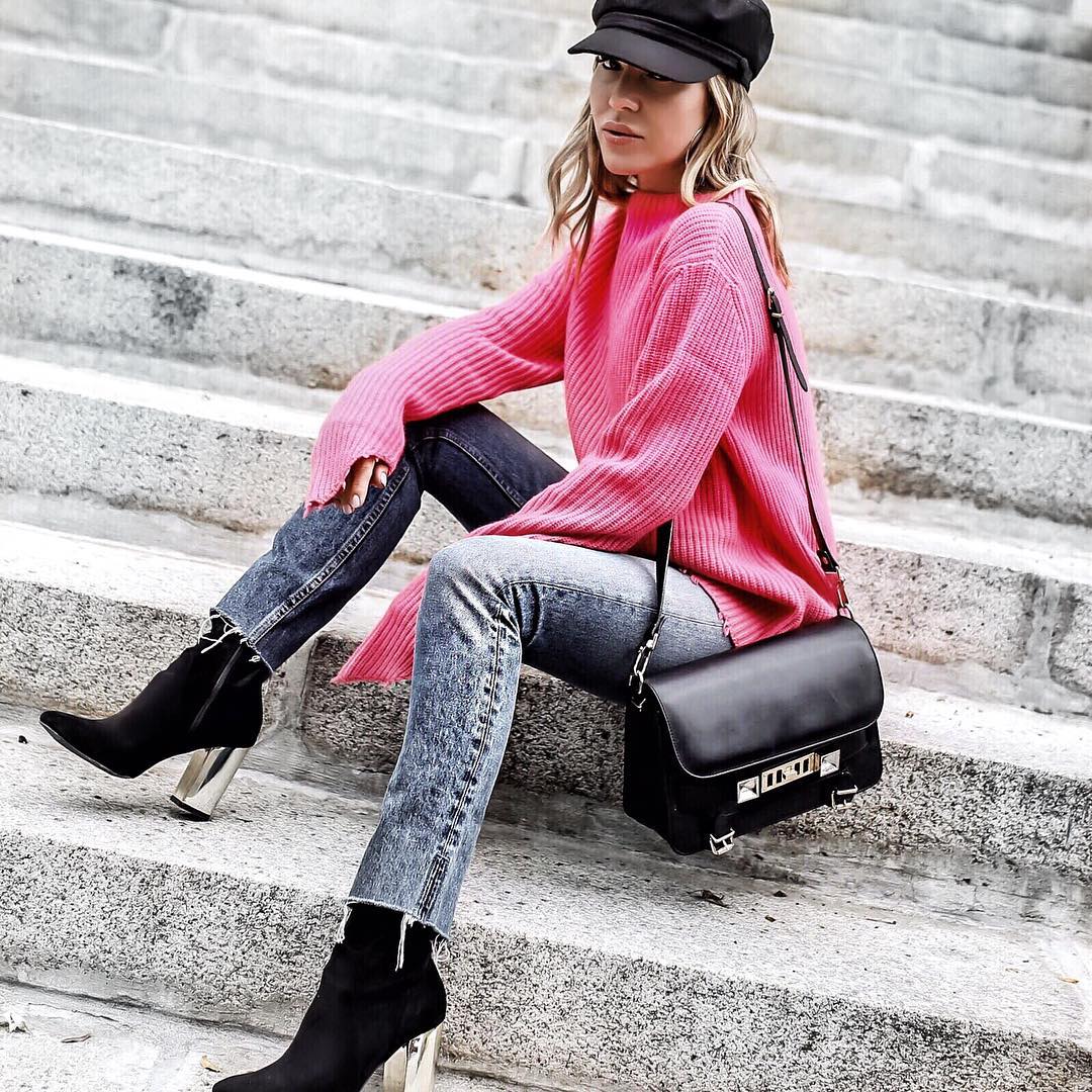 Tomorrow on #BTMTL: Lifestyle blogger @karolinajez reveals how to get ready for winter with #PharmaprixTopPicks! https://t.co/IvOZu0scrN