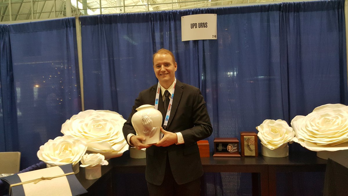 UPDurns's tweet photo. Awesome first day at the #NFDA2017 #nfda17 #nfda https://t.co/l8me8l2kQt