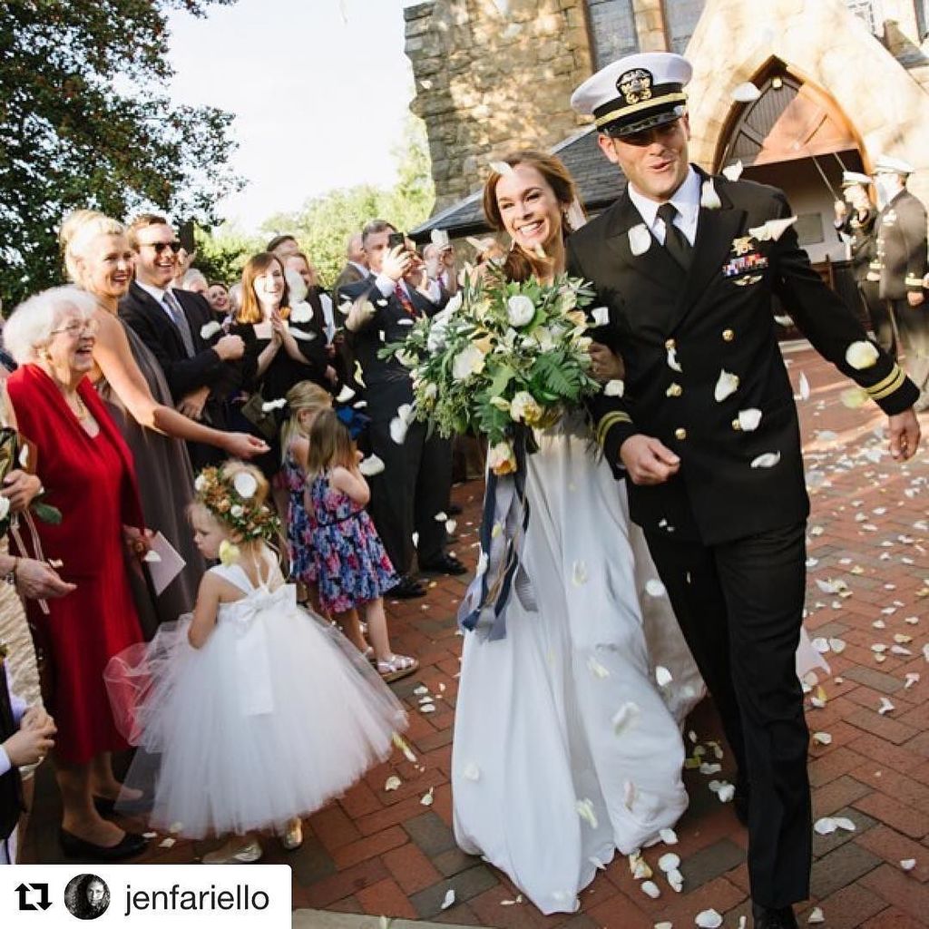 Happy anniversary, indeed! {sorry a bit late!} ❤️ #Repost <a href="/jenfariello/">Jen Fariello</a> (<a href="/get_repost/">Repost</a>)
・・・
Happy Anniversary <a href="/anneel/">anneel</a>… ift.tt/2ih8WjC
