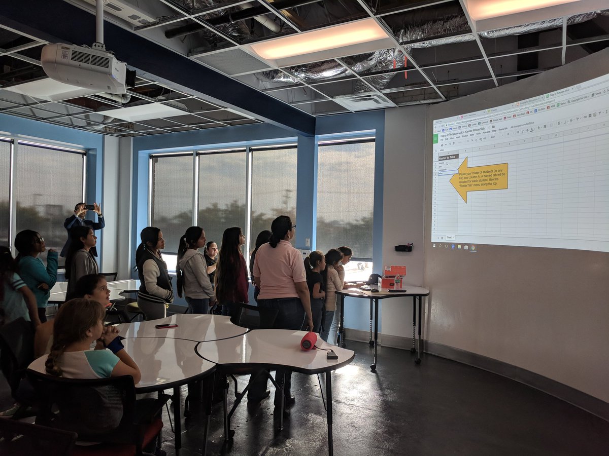 alicekeeler's tweet image. Step one: have the girls use a spreadsheet. #fusdcodergirlz @kurtmadden