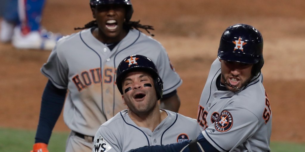 insidertechbiz's tweet photo. The World Series and its ads shows why advertisers still love TV https://t.co/2gzmjSBaXn https://t.co/yeXhxSdCsv