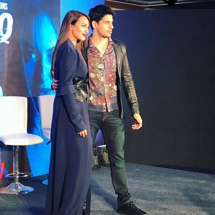 aslisidkat's tweet photo. New pic my hero @S1dharthM @sonakshisinha @iamsrk @karanjohar soo excited for ittefaq 
#IttefaqThisFriday #Ittefaq #IttefaqPressConference https://t.co/scjOujaA1p