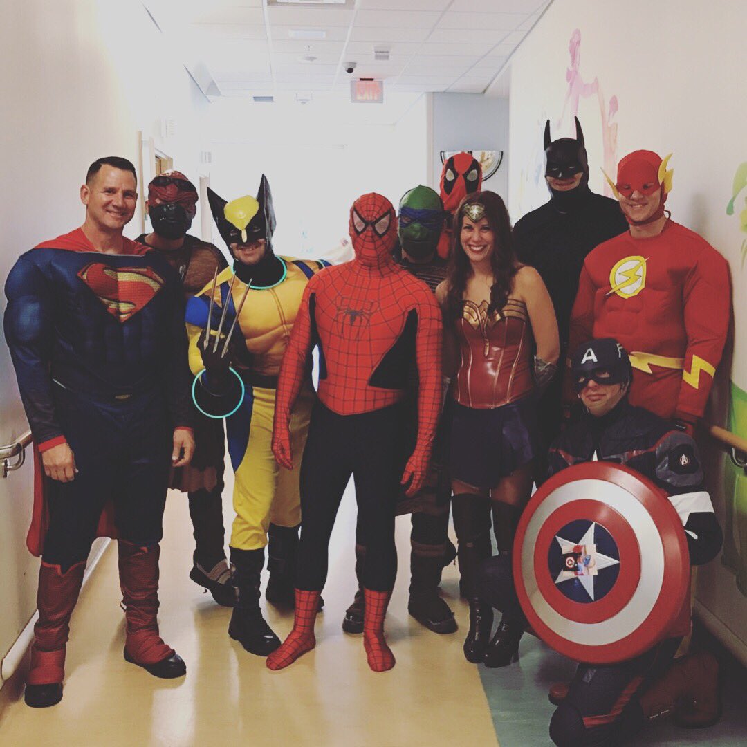 Toledo_PD's tweet image. #toledopoliceswat, in costume, rappel Toledo Children's Hospital then visit inside. These kids are inspiring. #HappyHalloween2017