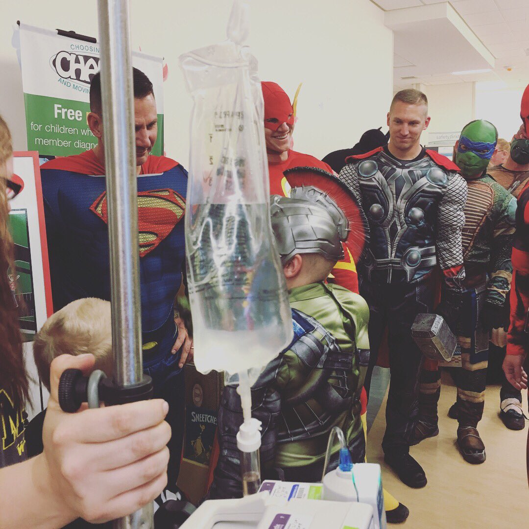 Toledo_PD's tweet image. #toledopoliceswat, in costume, rappel Toledo Children's Hospital then visit inside. These kids are inspiring. #HappyHalloween2017
