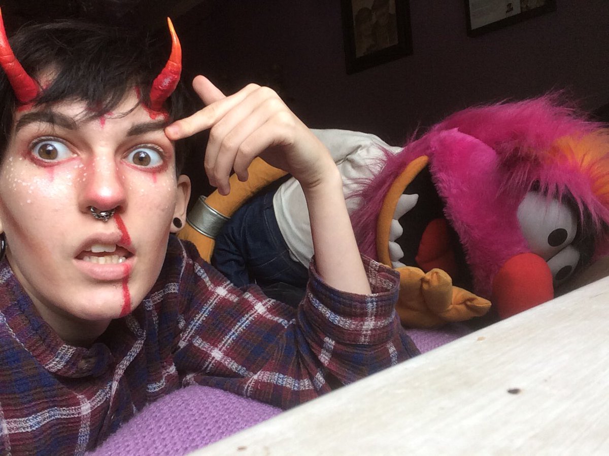 constellationko's tweet photo. Halloween https://t.co/LTxPScMW9G