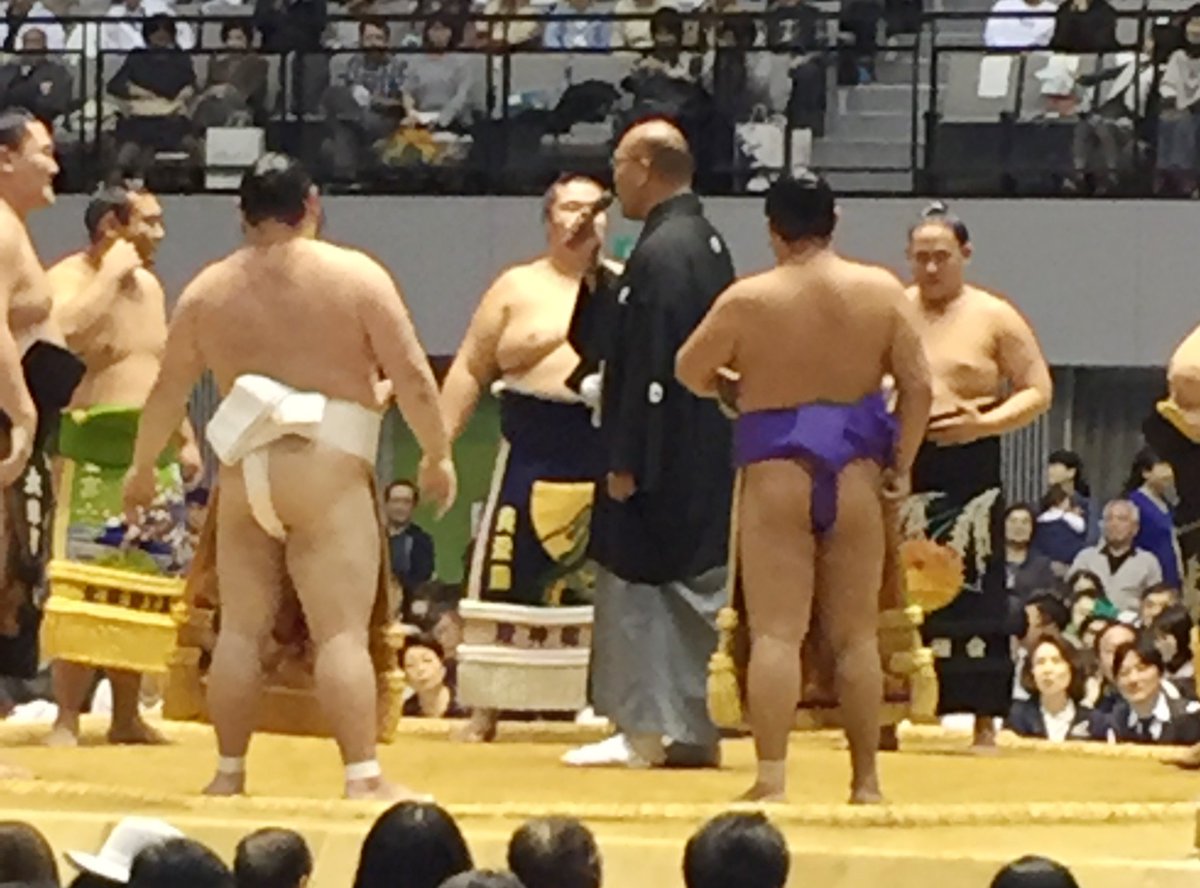 日本相撲協会公式 秋巡業 広島市 相撲甚句の披露 広島県出身の式秀親方も参加 Sumo