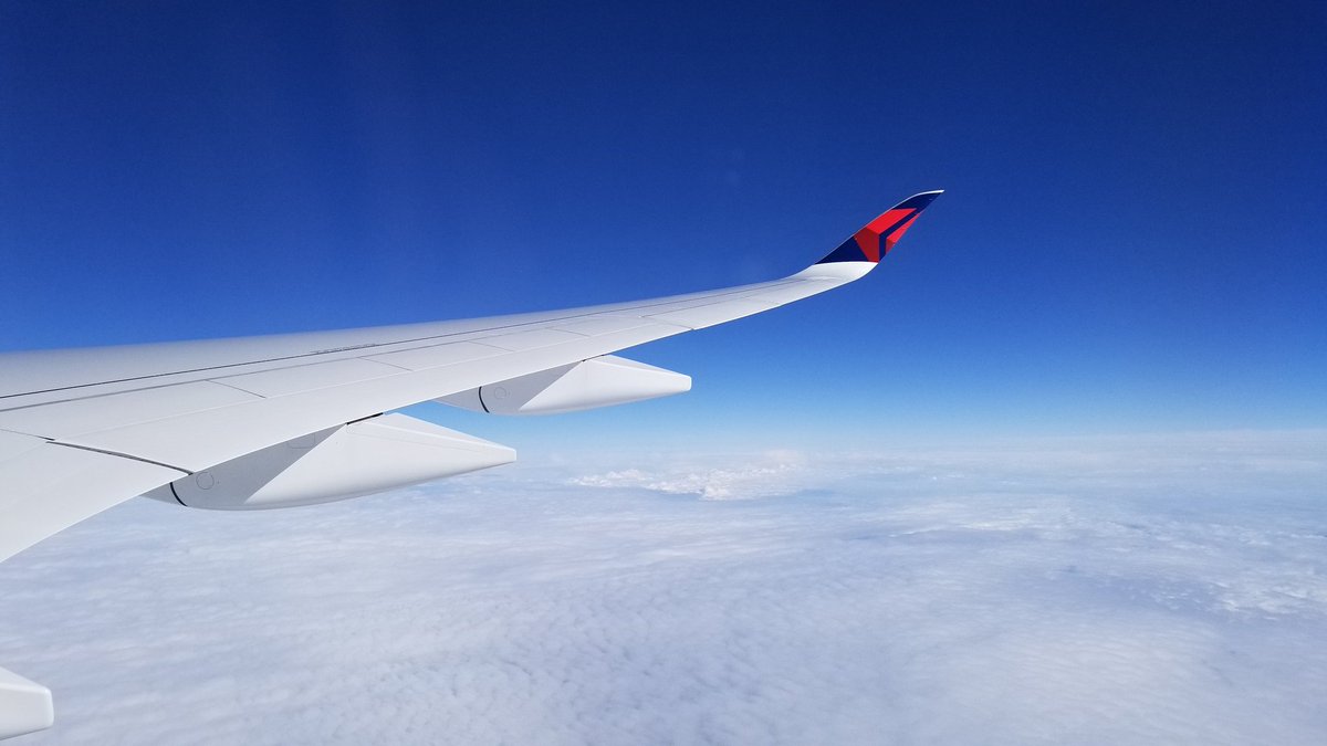 lzaragoz's tweet photo. @Delta vuelo inaugural de su primer #A350, siguelo en vivo con #a350firstflyersclub https://t.co/jC78aL6Q3j
