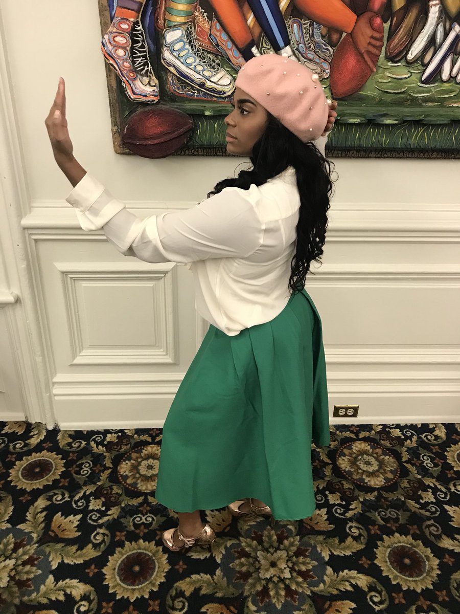 erinthebarbie's tweet image. I’ll just sit these here 🐸💕 #skeewee #aka1908 #finepi