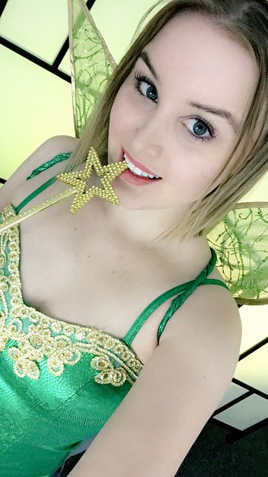 Still on cam. Costume change to Tinkerbell! https://t.co/ObdtK2Gcq7 https://t.co/wxEWCUkpQc<a href="/tag/camgirl"class="tags"><span>#camgirl</span></a>