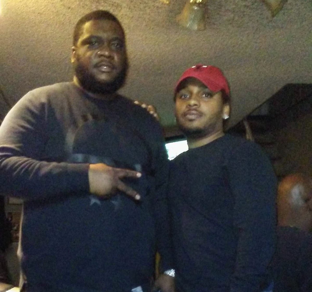 barziniofficial's tweet photo. @YungZini & @AssaultRifleAB New Song Coming This Week. #YungZini #ArAb #Zini #KingAb #YZ #ElPatron #Sturdy #TheCornermen #RoadToGlory #OBH https://t.co/827LqBBIxR
