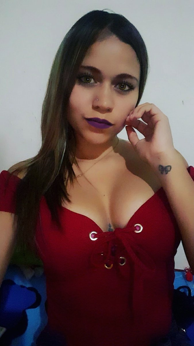 _AngieArroyo's tweet photo. No puedo olvidar tu cuerpo ni tu boca. 😈💜😻 https://t.co/iaf4J8BxAJ