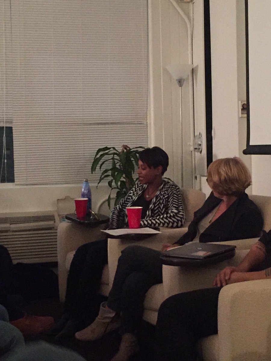 UofTCultureTech's tweet photo. Fascinating discussion about the false sense of security technologies give us from @rhondamcewen #MsUnderstandingMedia https://t.co/QtUu11GJ7G
