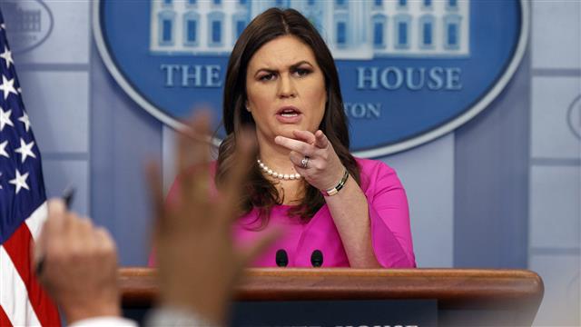 AlphaWavePC's tweet image. For #OnlineBusiness : Sanders Says Charges Have 'Nothing to Do' With Trump viralmarketingglobal.uk/kd4f6